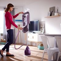 Что можно делать отпаривателем: 8 способов применения для дома